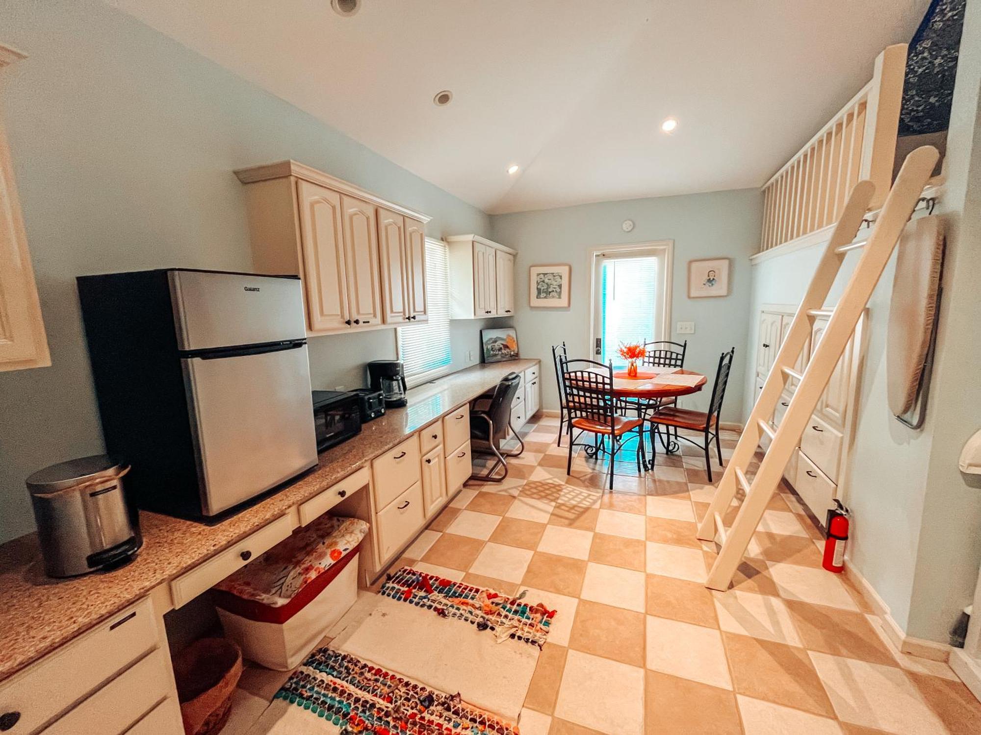 Cozy Guest House Studio Apartment Greensboro Esterno foto